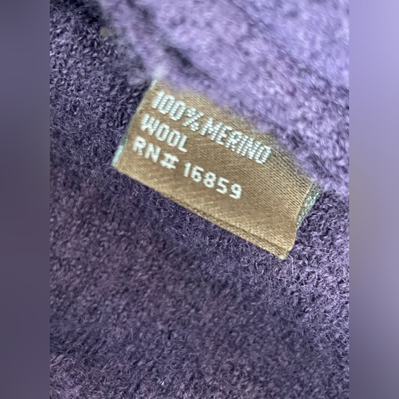 J McLaughlin Purple Long Sweater Coat Ruffles Buttons 100% Wool Size M - Picture 7 of 8